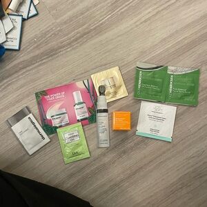 Skincare samples bundle